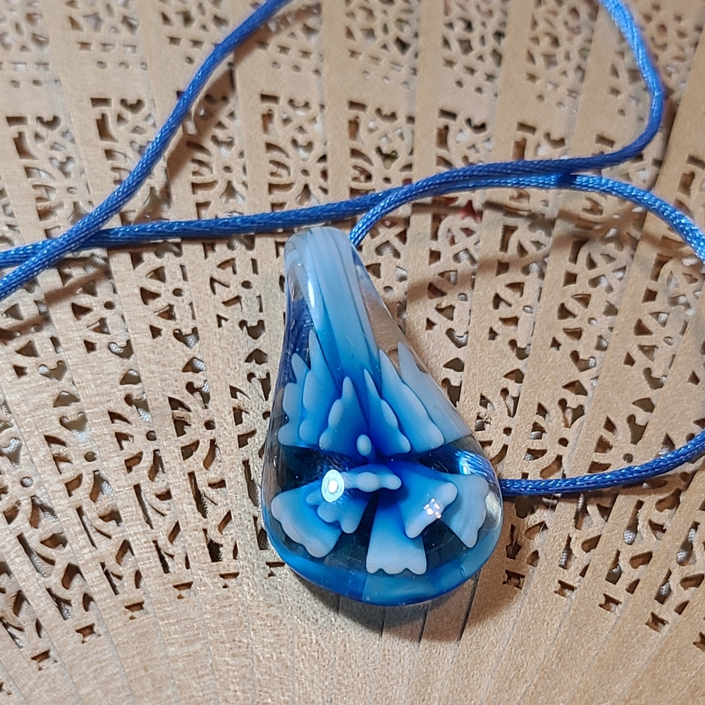 Ladies Vintage Necklace for sale today offers are considered.